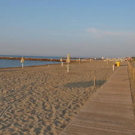 Апартаменты At 250m From The Sea Эраклея-Маре